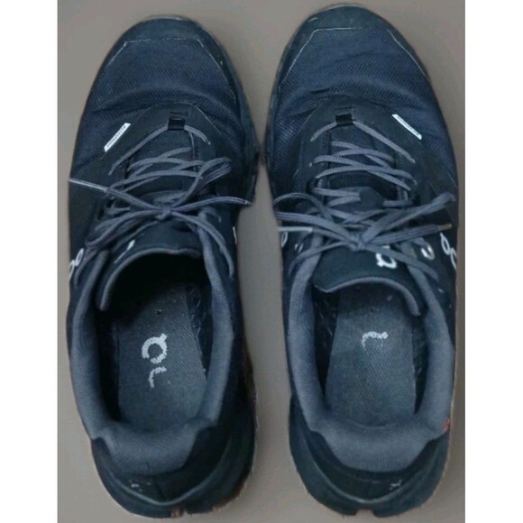 On Running Women’s Cloud Waterproof Sneakers Black Size 7.5 Athletic Shoes - Picture 5 of 15